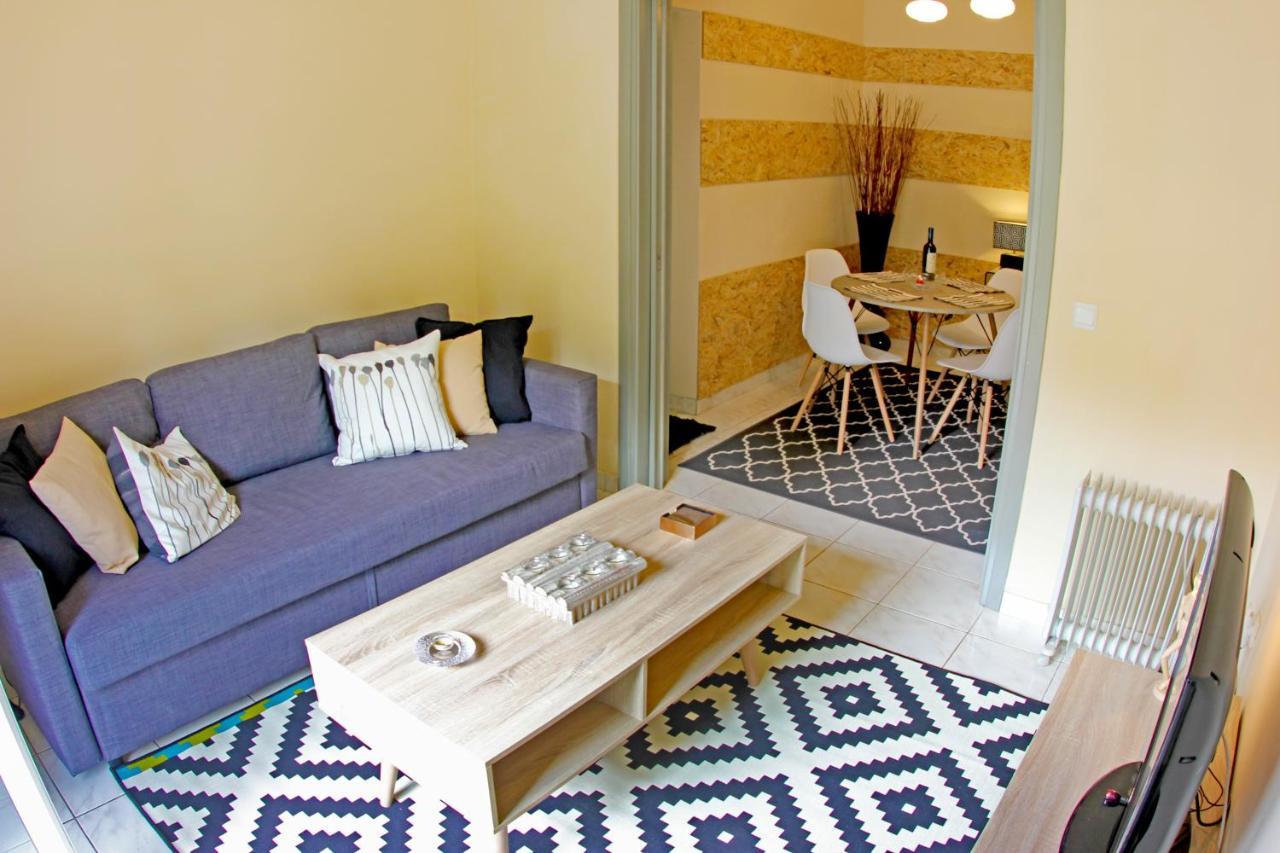 Stylish City Center Garden Apartment Athens Exterior photo